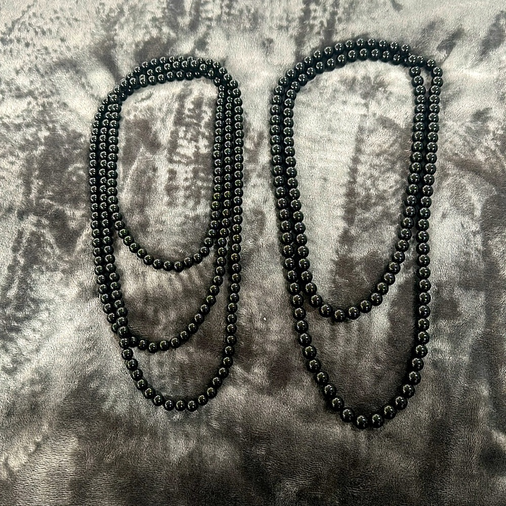 Elegant Black Glass Beads Necklace 4mm and 6mm